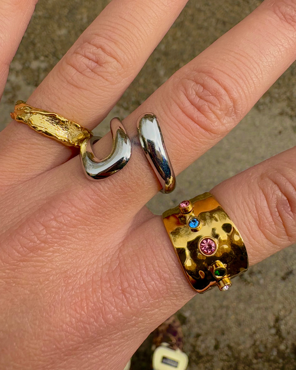 CROWN RING GOLD