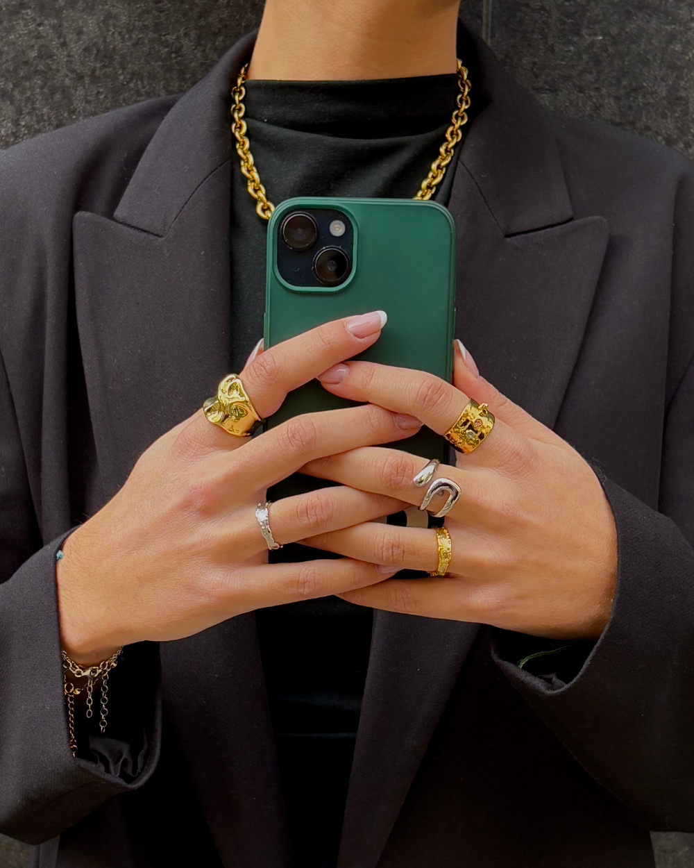 CROWN RING GOLD