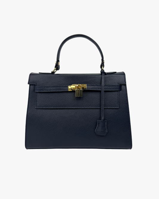 Vista frontal del bolso ICONIC 1984 BLUE, un elegante bolso de mujer estilo Birkin en cuero italiano azul de alta calidad. Su diseño estructurado y sofisticado, con asa doble y detalles metálicos dorados, lo convierte en un accesorio de lujo perfecto para cualquier ocasión. Ideal para quienes buscan un bolso elegante y versátil, con amplio espacio interior para llevar lo esencial con estilo.