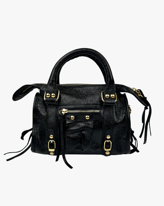 Vista frontal del Mini Bolso Stargirl Black de Seis Doses, un bolso compacto de mujer estilo Balenciaga, ideal para llevar lo esencial con un toque sofisticado.